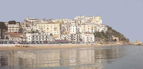 Spiaggia di Rodi Garganico e marina